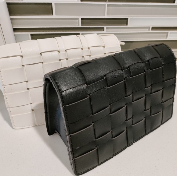 Weaved crossbody bag - Picture 8 of 16